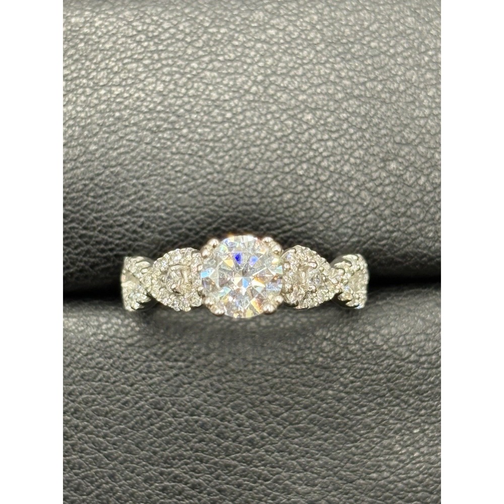 EUC Sterling Silver Cubic Zirconia Infinity Shank Ring Size 6.75 H19